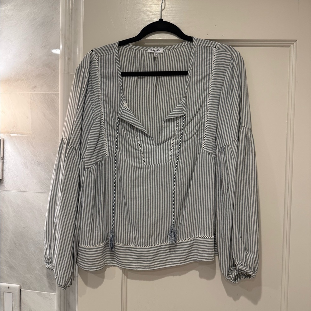 Splendid Bell Sleeve Top in Medium Wash